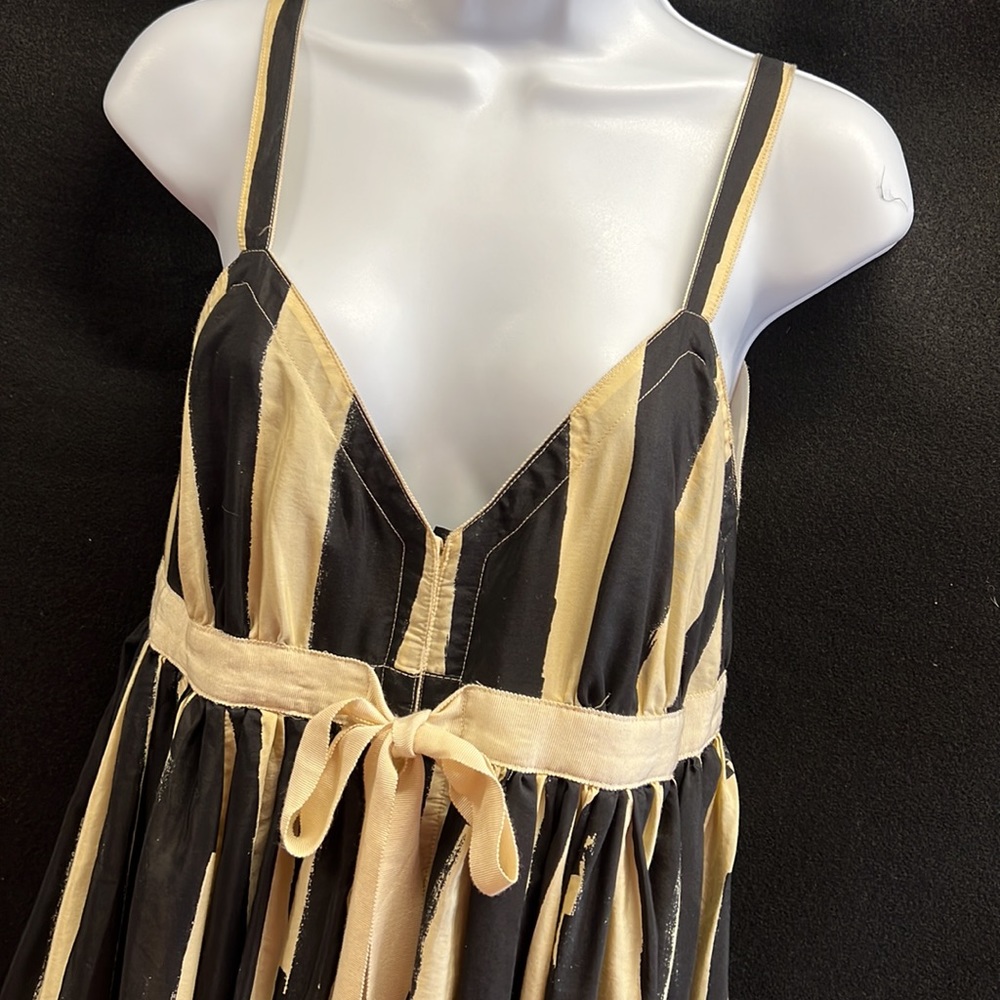 Spaghetti Strap V-neckline Black and Cream Striped Twenty8Twelve Dress Size 8
